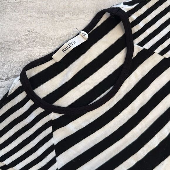 BAILEY 44 Striped Top - Picture 2 of 3